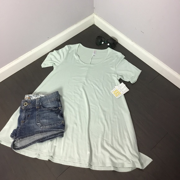 Lularoe perfect t - Picture 2 of 3